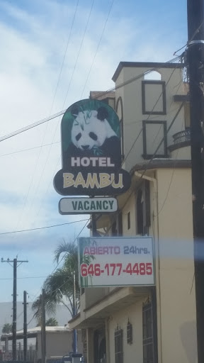Hotel Bamboo, Avenida Lázaro Cárdenas 138, Chapultepec, 22785 Ensenada, B.C., México, Alojamiento en interiores | BC