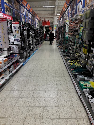 Globus Baumarkt Bettembourg Luxembourg 352 51 82 92 1 Globus Baumarkt Bettembourg Luxembourg 352 51 82 92 1