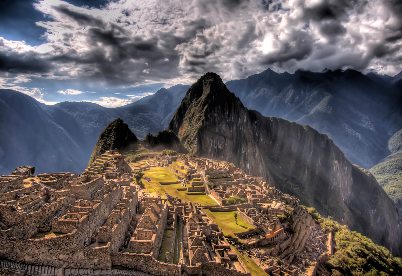 Лучшее чудо света. 7 Чудес света Мачу Пикчу. Мачу Пикчу чудо. Пирамиды Мачу Пикчу. Город Мачу-Пикчу в Перу чудо света.
