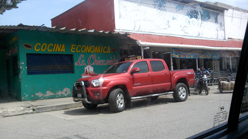 Abarrotera de Cosamaloapan, Centro, Fco I Madero 700, Centro, 95400 Cosamaloapan de Carpio, Ver., México, Tienda de ultramarinos | VER