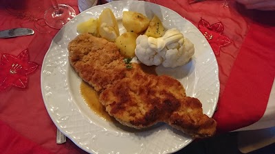 Photos of Hotel und Gasthaus Zur Henne