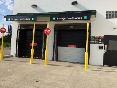 Truck Rental Agency «U-Haul Moving & Storage at Eakin Road», reviews and photos, 2189 Eakin Rd, Columbus, OH 43223, USA