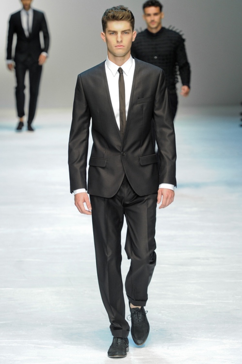 Dolce&Gabbana SS12 Menswear Show | Homotography