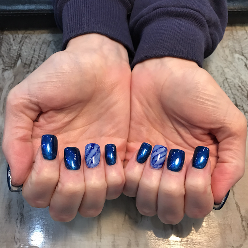 Royal Nails