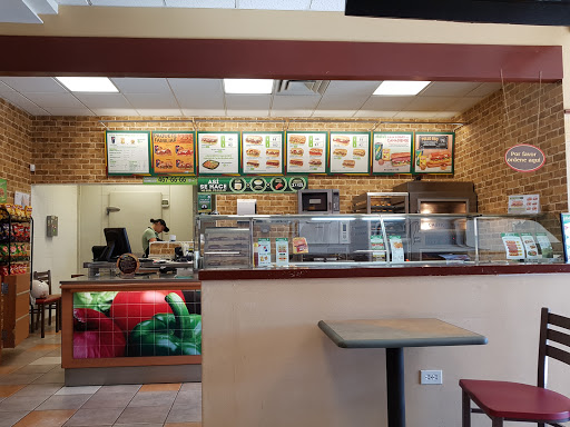 Subway, Subway, Ave Rio Chuviscar #300 Sector, Sur Delicias Chihuahua, 33000 Delicias, Chih., México, Restaurante de comida rápida | CHIH