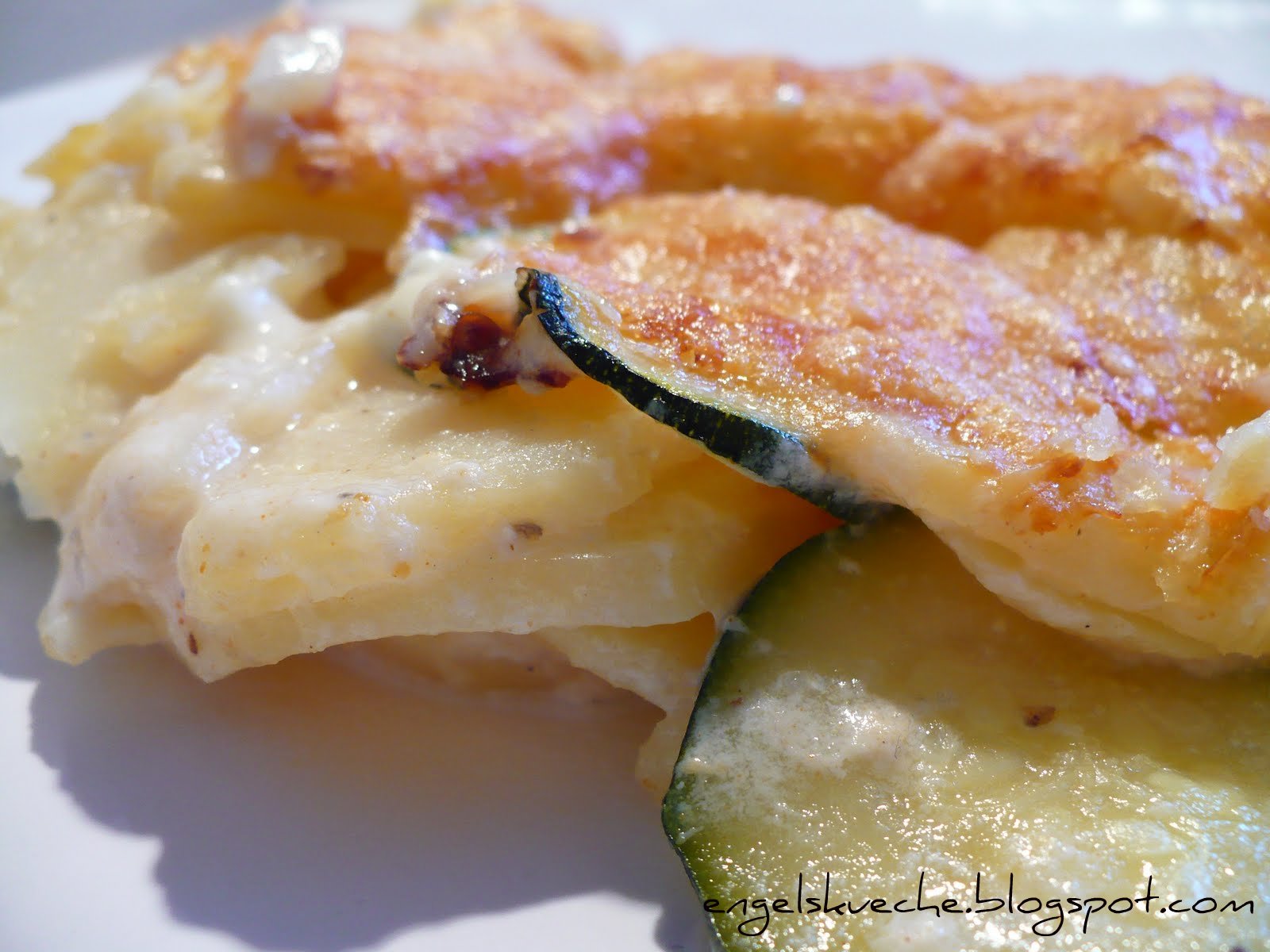 Essen aus Engelchens Küche: Kartoffel-Zucchini-Gratin