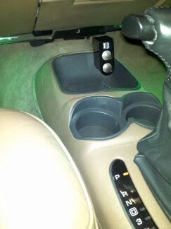 Another Bravada Console and Floor shifter install - 94 RMW Shift%2520004