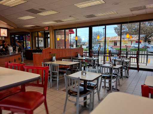 Fast Food Restaurant «Chick-fil-A», reviews and photos, 460 Grapevine Hwy, Hurst, TX 76054, USA