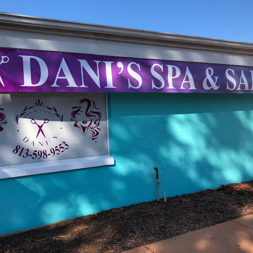 Dani's Spa & Salon logo