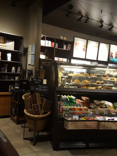Coffee Shop «Starbucks», reviews and photos, 310 Indian Trace, Weston, FL 33326, USA