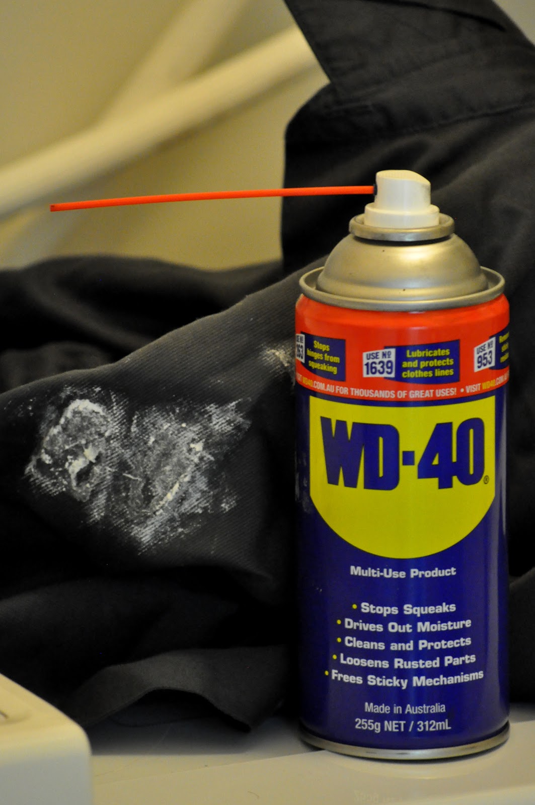 frenetic rapport: Removing Chewing Gum From Clothes With WD-40