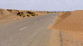 Ruta de las mil kasbahs con niños - Blogs de Marruecos - 09 De Tinerhir a Merzouga (11)