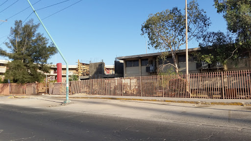 CECYTEBC, Laguna Xochimilco #1098 y Blvd. Lombardo Toledano, Desarrollo Urbano Xochimilco, 21380 Mexicali, BC, México, Escuela preparatoria | BC