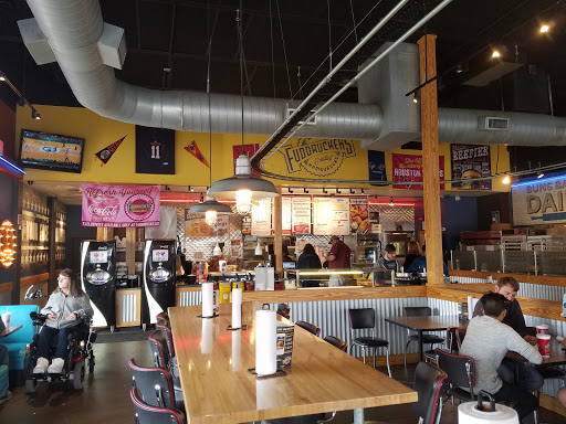 Hamburger Restaurant «Fuddruckers», reviews and photos, 11654 Bandera Rd #112, San Antonio, TX 78250, USA