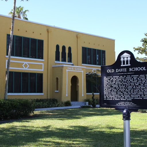 Old Davie School Historical Museum