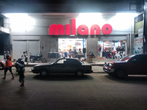 Milano, General Enrique Angón 2, Centro, 40900 Técpan de Galeana, GRO, México, Tienda de ropa | GRO