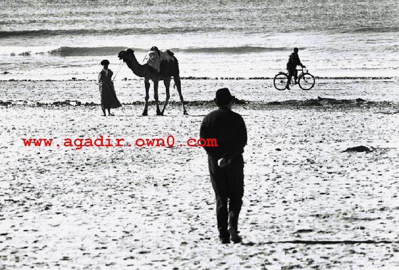 شاطئ اكادير قبل وبعد الزلزال سنة 1960 13759