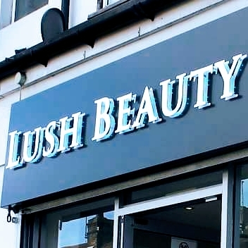 Lush Beauty Lounge logo