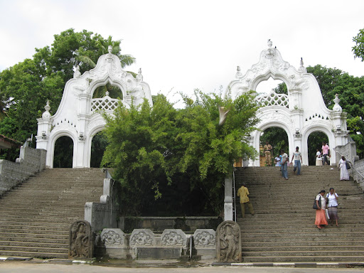 Kelaniya Raja Maha Viharaya