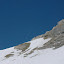 Vor uns drei Schifahrer beim Einstieg in den Gipfelsteig (wir haben sie natürlich überholt)