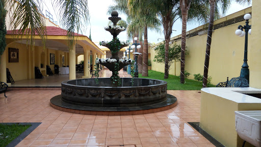 Salón Jardín La Fuente, 75770, Calle 4 Nte 430, Ignacio Zaragoza, Tehuacán, Pue., México, Recinto para eventos | PUE