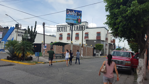 Hotel Acuario, Calle Moctezuma 85, Centro, 47870 Ocotlán, Jal., México, Alojamiento en interiores | JAL