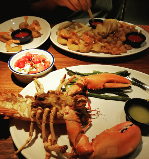 Seafood Restaurant «Red Lobster», reviews and photos, 7401 Rogers Ave, Fort Smith, AR 72903, USA