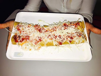 Photos of La Frijolada