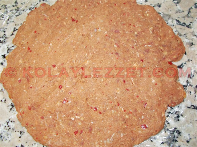 FIRINDA-TEPSİ-(KÖFTE-KAŞARLI-PATATES-PÜRELİ)