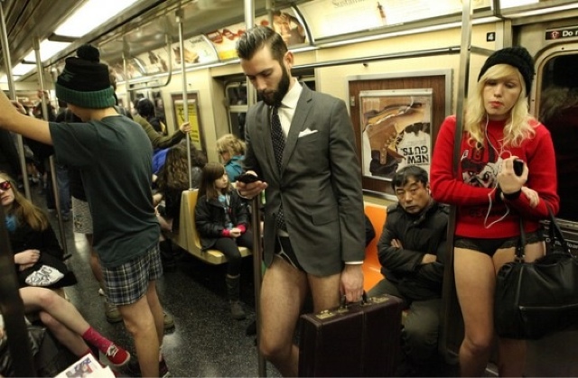 No Pants Subway Ride Blogger-image-130921431