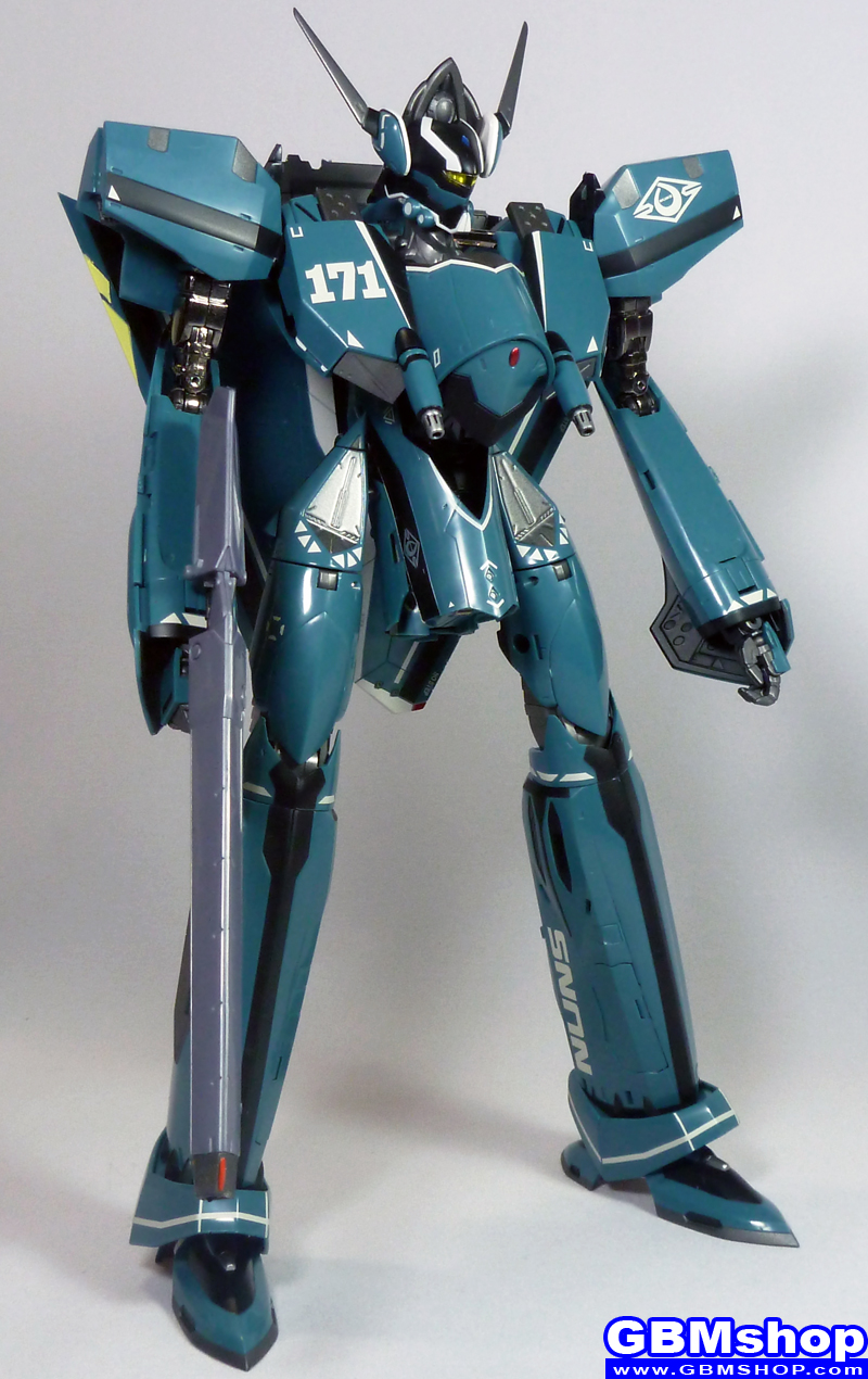 Macross Frontier VF-171 Nightmare Plus General Machine Battroid Mode