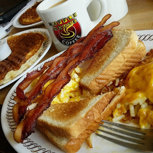 Breakfast Restaurant «Waffle House», reviews and photos, 102 Red Cedar Ct, Chesapeake, VA 23320, USA