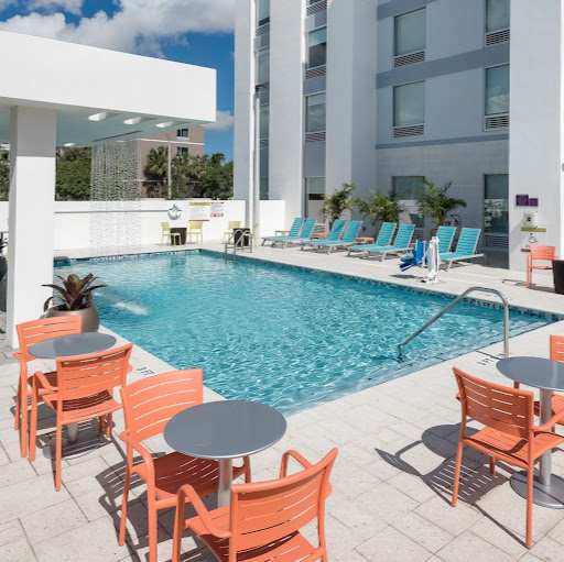 Home2 Suites by Hilton Ft. Lauderdale Airport-Cruise Port