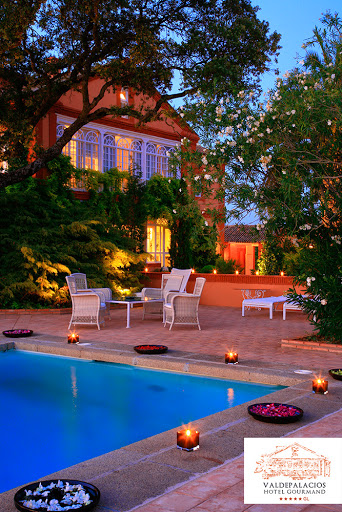Hotel Valdepalacios y Restaurante Tierra