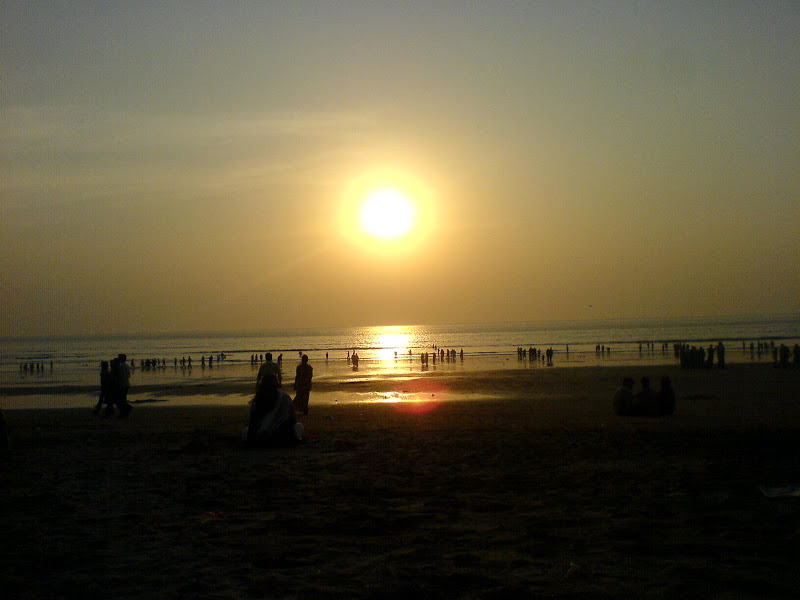 ஜுஹுவில் மாலைச் சூரியன்