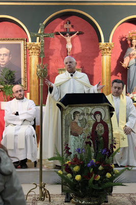 El Obispo preside la celebración de la Entrega de la Biblia, con la que concluyen las catequesis de adultos