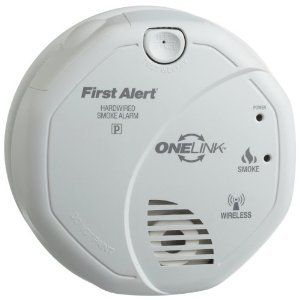  First Alert SA521CN ONEhttp://amzn.com/dp/B000EVO9D4/?tag={xmlb-20} Hardwire Wireless Smoke Alarm with Battery Backup