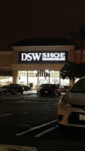 Shoe Store «DSW Designer Shoe Warehouse», reviews and photos, 17502 Hawthorne Blvd, Torrance, CA 90504, USA