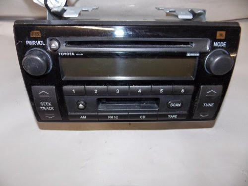  05-06 Toyota Camry LE  &  XLE Radio CD Player Tape 2005 2006 #4440
