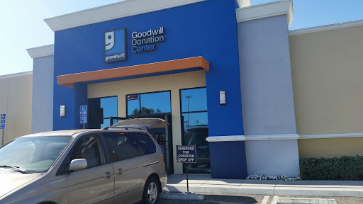 Thrift Store «Goodwill - Panorama City», reviews and photos, 14565 Lanark St, Panorama City, CA 91402, USA