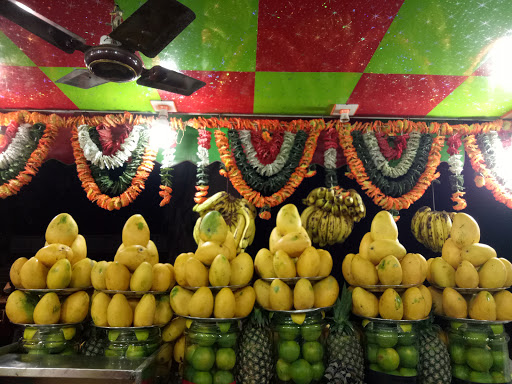 Lucky Fruit Juice & Shakes, Shop # C2/16, C-2 Block, Janakpuri, New Delhi, Delhi 110058, India, Juice_bar, state UP