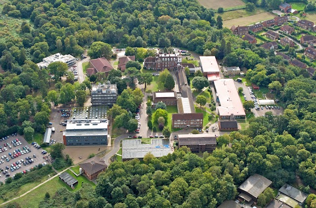 Brooklands College - Weybridge Campus