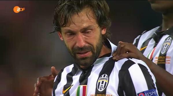 noi-buon-juvetus-trong-doi-mat-pirlo.jpg