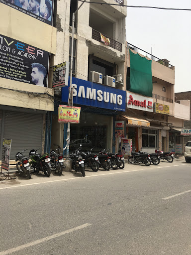 Samsung Smart Café, Samsung Smart Café | S K Electronics Cantt - Key A/C, Bazar No 5 Near Jain Mandir Fzr Cant, Ferozepur, Punjab 152001, India, Model_Shop, state PB