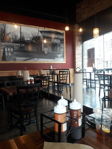 Barbecue Restaurant «Q-BBQ», reviews and photos, 124 N Marion St, Oak Park, IL 60301, USA