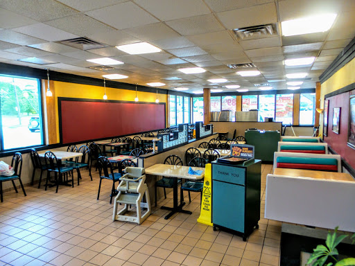 Fast Food Restaurant «Burger King», reviews and photos, NJ-23 & Kiel Ave, Butler, NJ 07405, USA