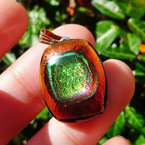 研磨品　十勝石玲瓏　パープルベースレインボーオブシディアン 研磨品 十勝石玲瓏 パープルベースレインボーオブシディアン 【公式通販】