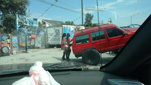 Lavadito Express La Gloria, 22645, Cuauhtémoc Sur 8530, La Gloria, La Joya, B.C., México, Servicio de lavado de automóvil | BC