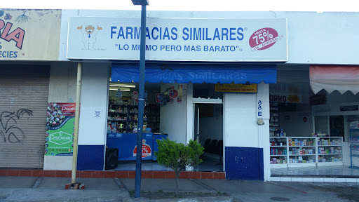 Farmacias de Similares, Serafín Vázquez 88 E, Acueducto San José, 49090 Ciudad Guzman, Jal., México, Farmacia | JAL
