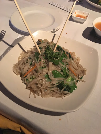 Vietnamese Restaurant «Dalat Restaurant», reviews and photos, 181 Nantasket Ave, Hull, MA 02045, USA